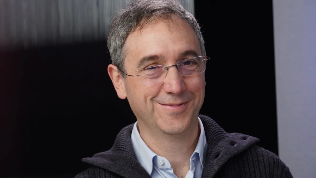 Dr Tobias Gantner says: «Do Leadership means doing instead of talking»